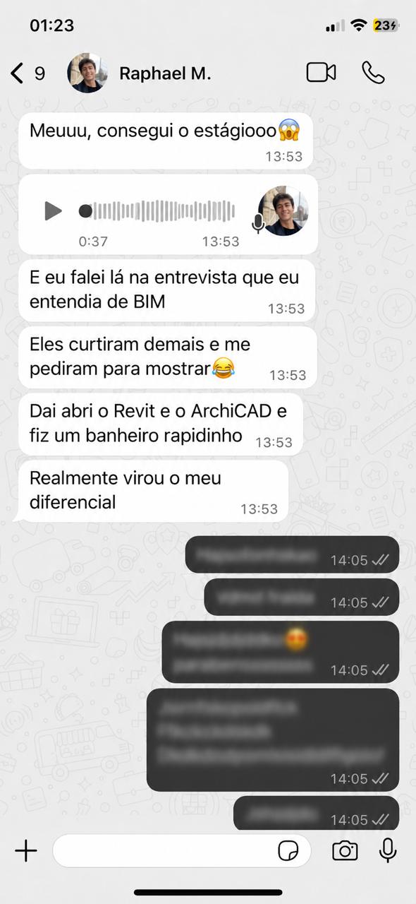 Print de conversa no WhatsApp: Raphael conta que conseguiu o estágio depois de mostrar domínio de BIM, Revit e ArchiCAD na entrevista.